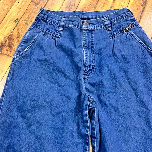 vintage women's 1980's ultra high waist tapered leg pleated jeans 100% cotton - Picture 3 of 5